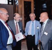 Màrius Foz (esquerra), amb tres presidents més de l’Acadèmia de Ciències Mèdiques i de la Salut de Catalunya i Balears: Oriol Casassas, Joaquim Ramis i Àlvar Net 